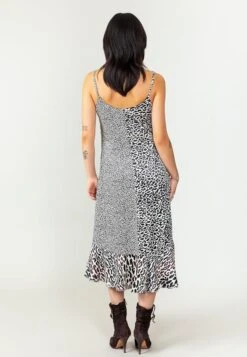 Tara Dress -Brava Clothing Shop Product ProductPropertyID 140974036