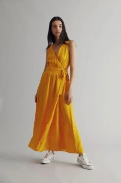 Komodo Dress Mika Amber Yellow