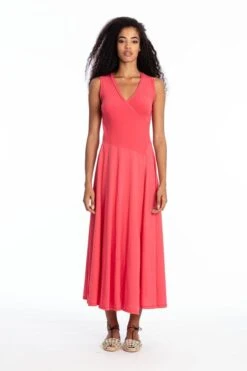 Dress Sleeveless Veronika Electric Red